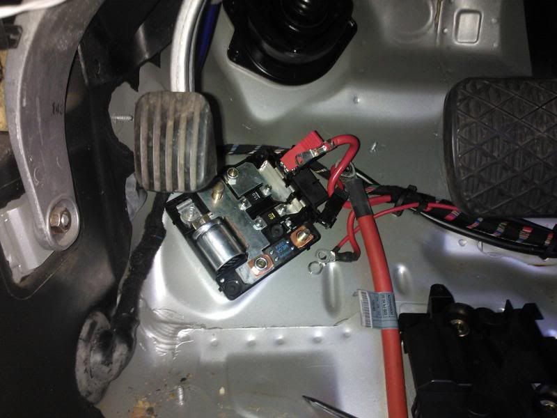 connected battery wrong way round. help Electronics and Audio